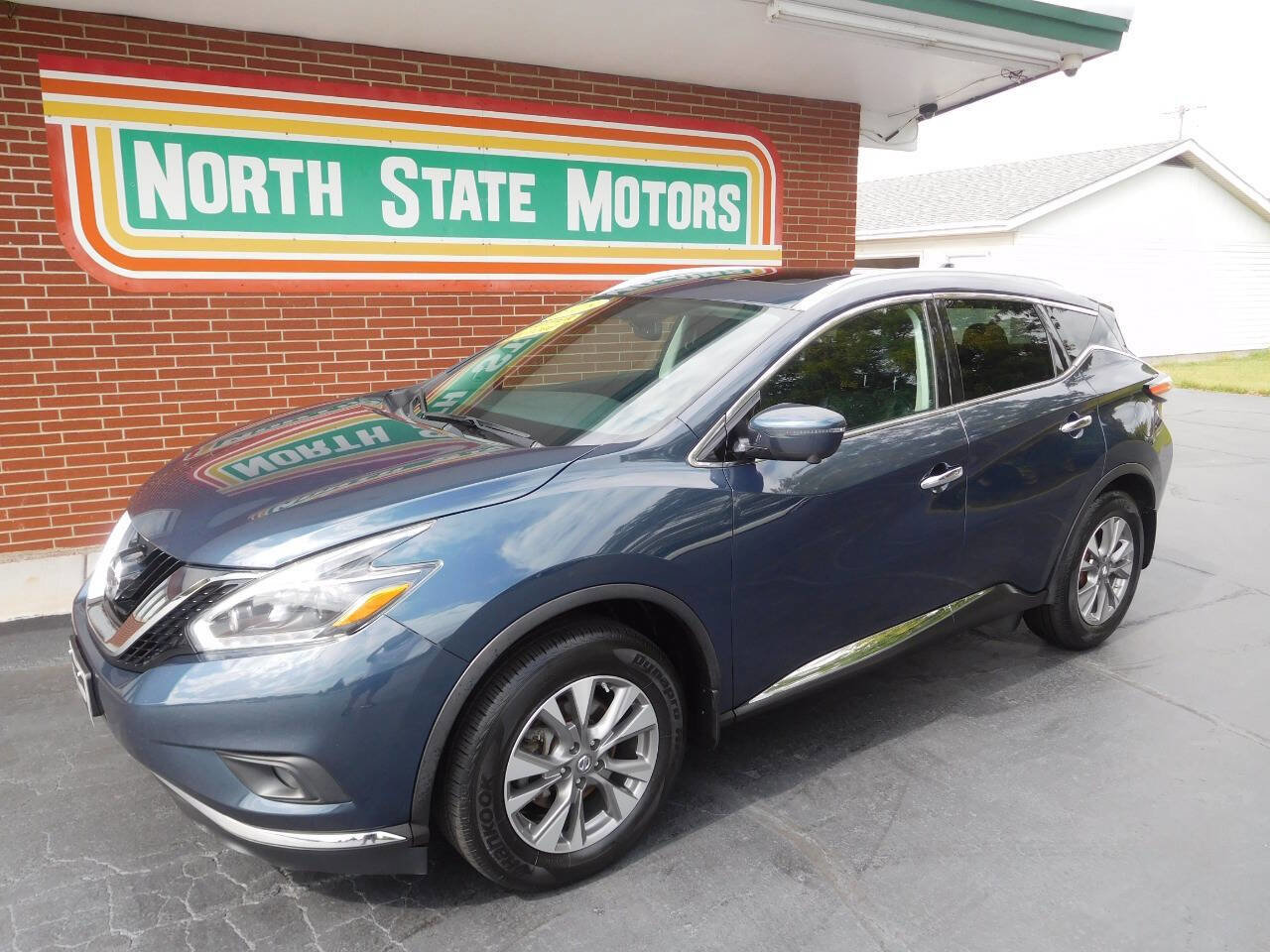 Used 2018 Nissan Murano SL w/ Moonroof Package