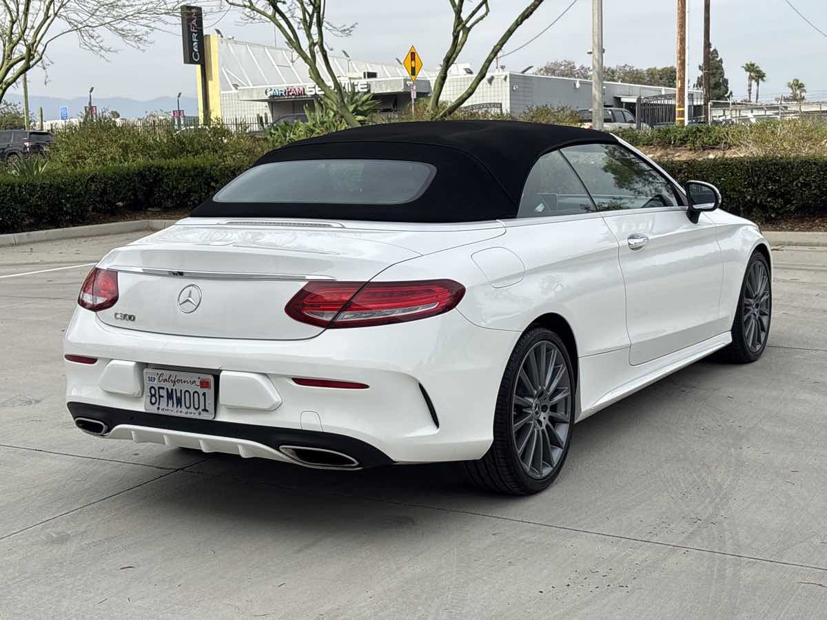 Used 2018 Mercedes-Benz C 300 Cabriolet image 3