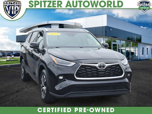 Used 2023 Toyota Highlander XLE