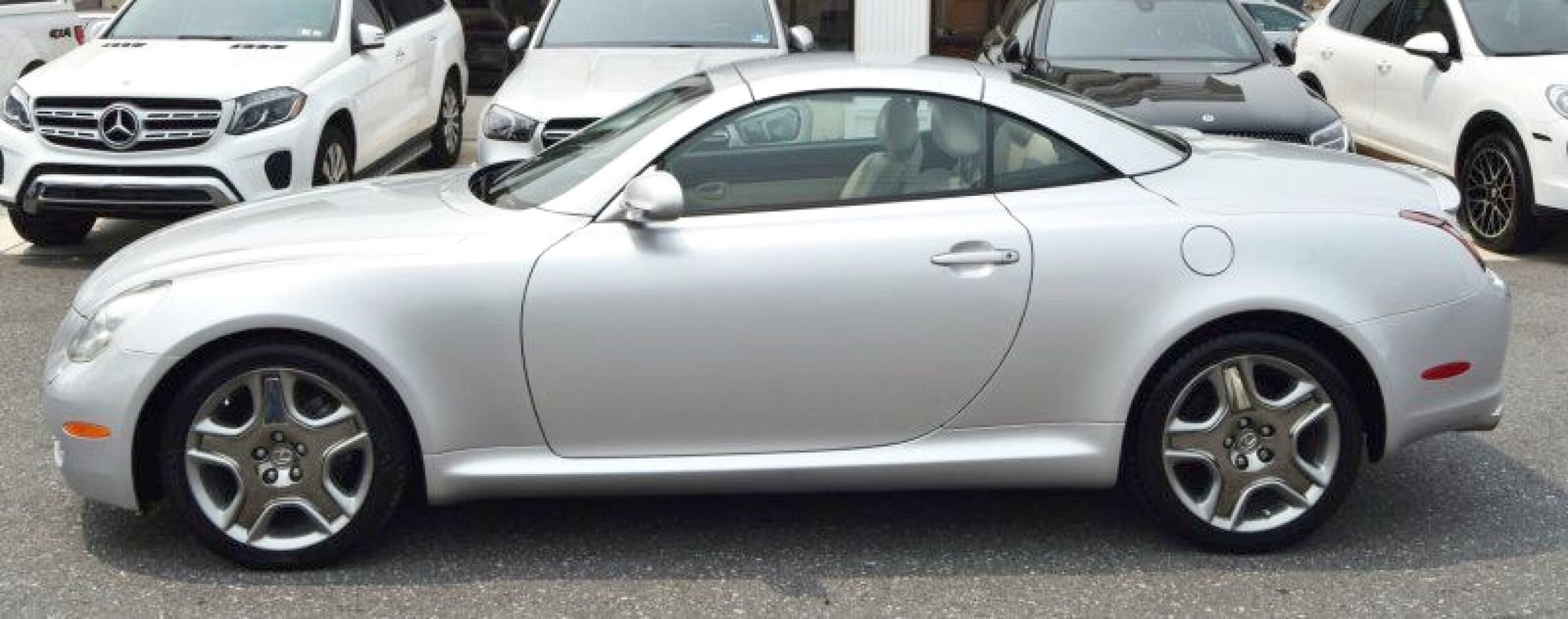 Used 2008 Lexus SC 430 Convertible RWD image 6