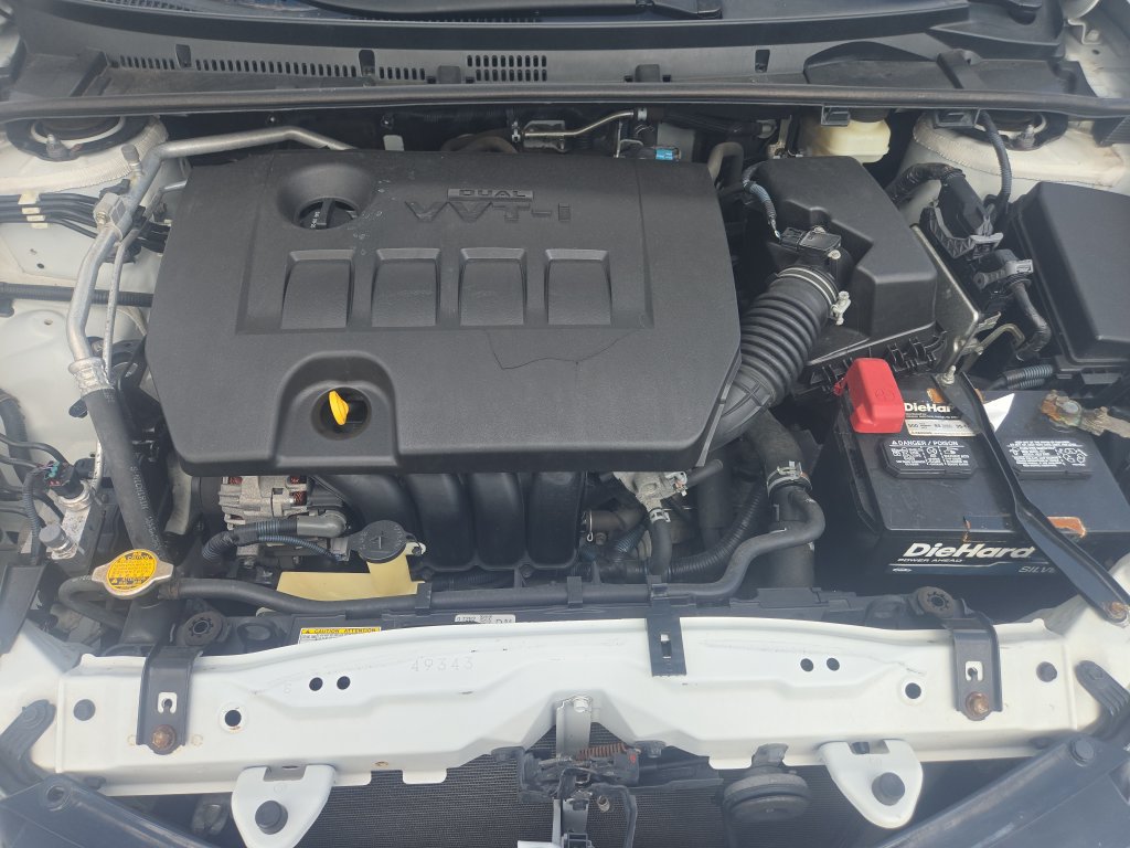 Used 2017 Toyota Corolla L w/ Carpet Mat Package (TMS) FWD image 18