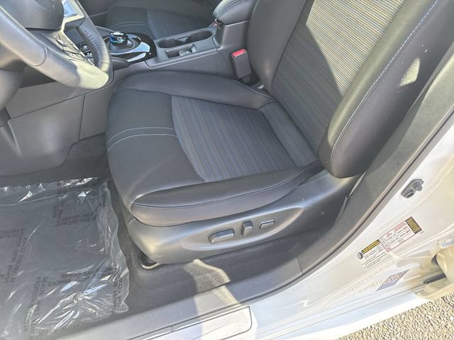 Certified 2024 Nissan Leaf SV Plus FWD image 29