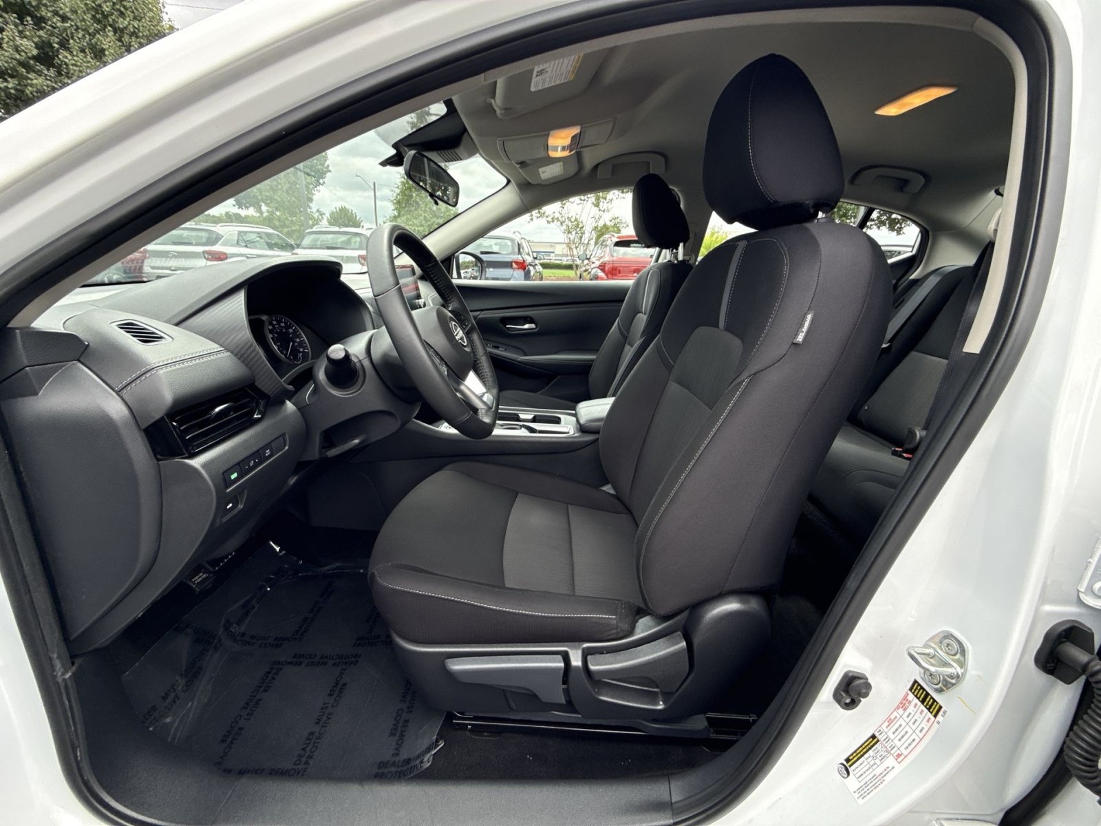 Used 2025 Nissan Sentra SV w/ All-Weather Package FWD image 13