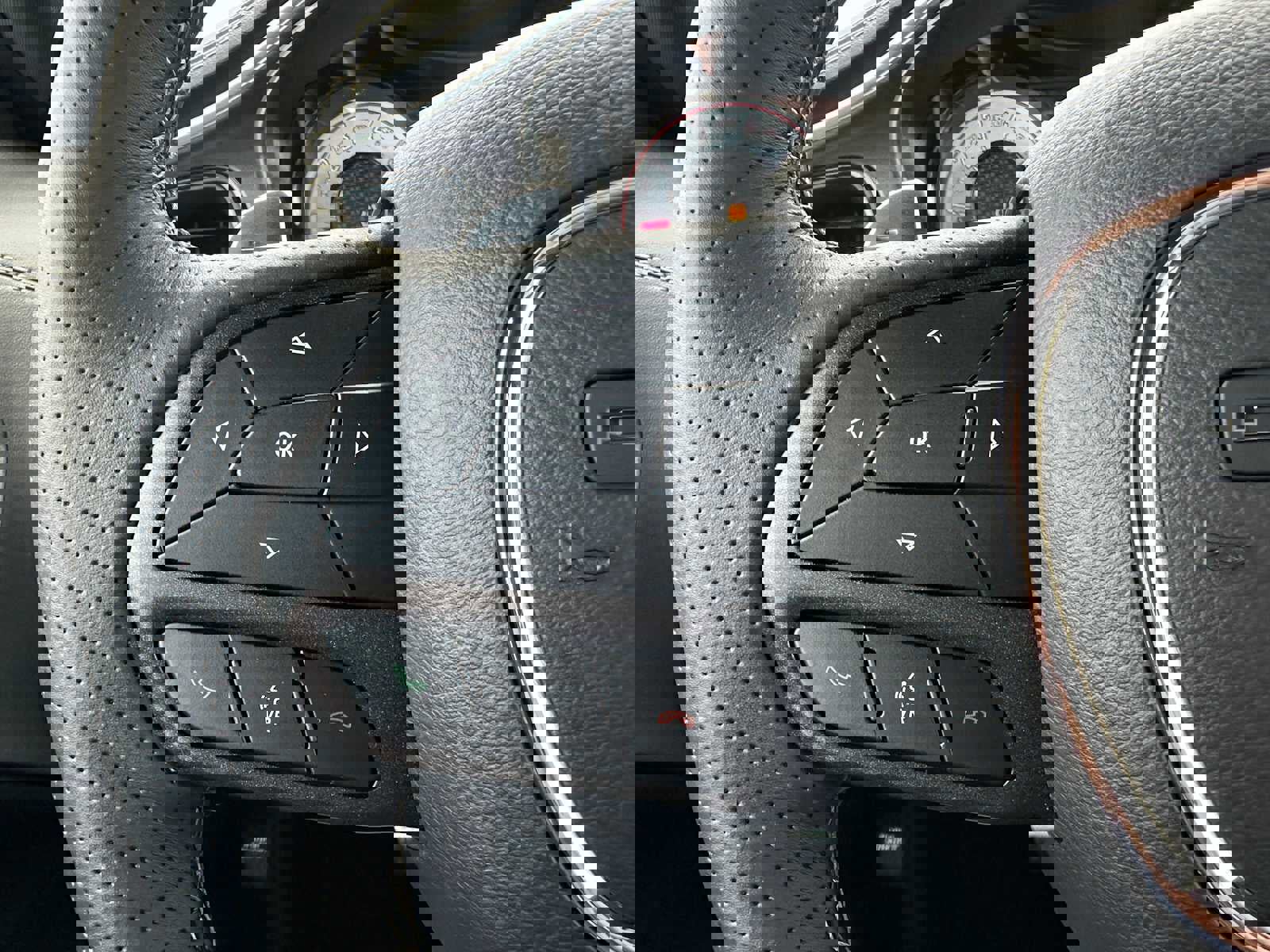 Used 2023 Dodge Challenger R/T Scat Pack image 33