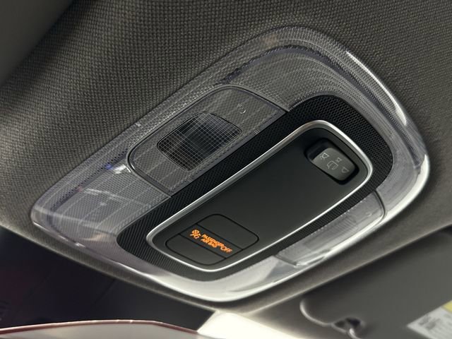 Used 2025 Hyundai Elantra Sport FWD image 25