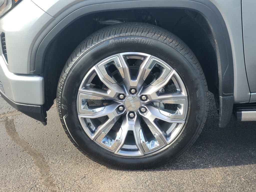 Used 2025 GMC Sierra 1500 Denali AWD/4WD image 8