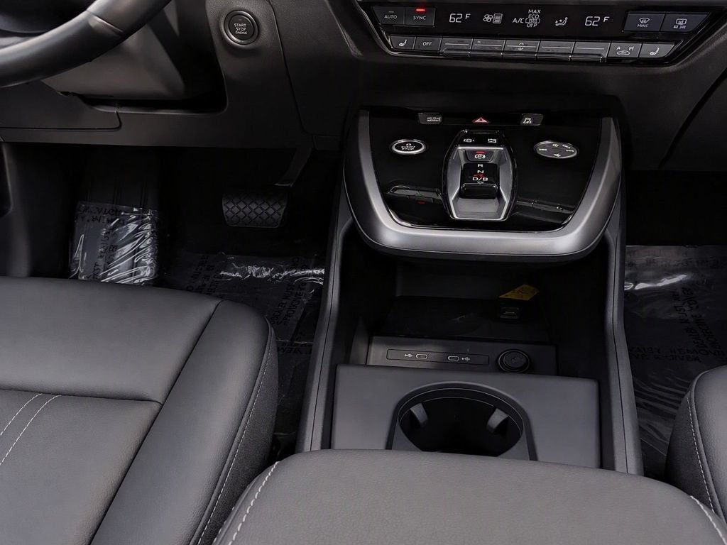 Used 2023 Audi Q4 e-tron Premium Plus w/ Premium Plus AWD/4WD image 22