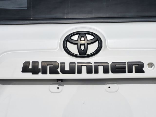 Used 2019 Toyota 4Runner SR5 Premium image 8