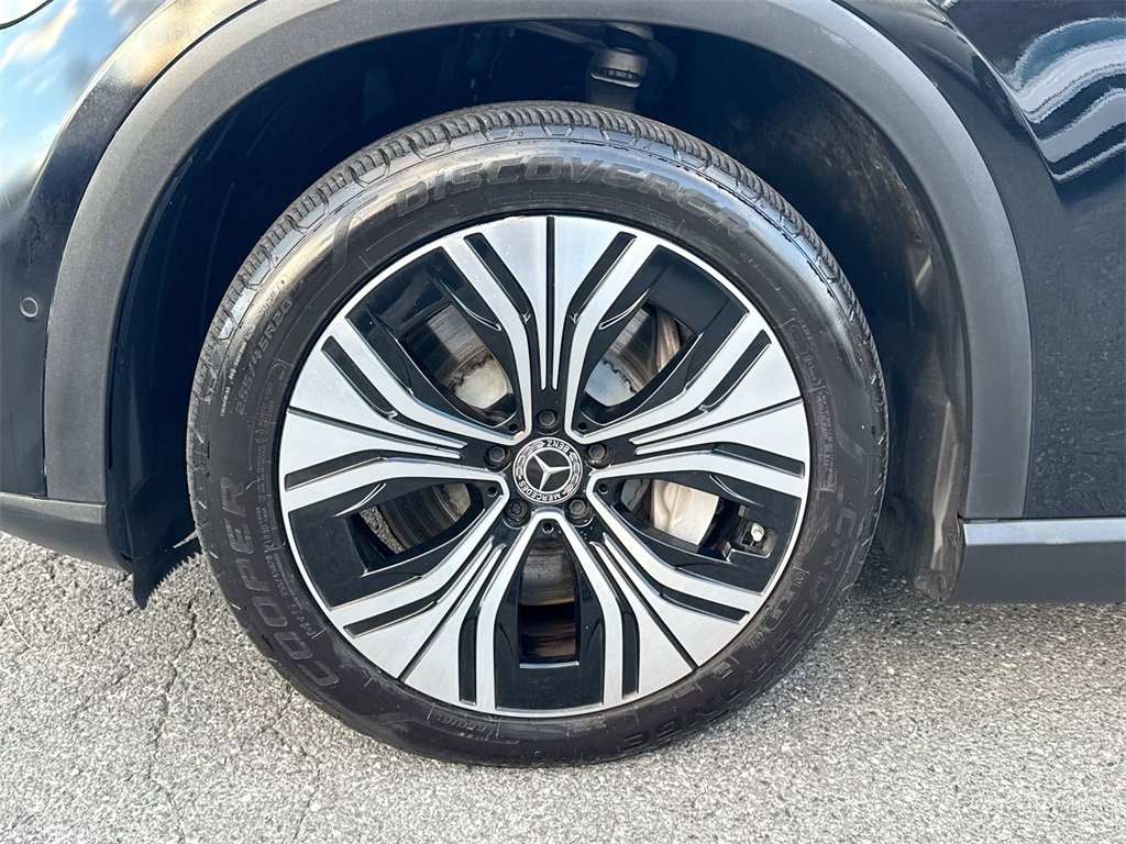 Used 2023 Mercedes-Benz EQE 350+ 4MATIC SUV w/ Exclusive Trim Package image 18