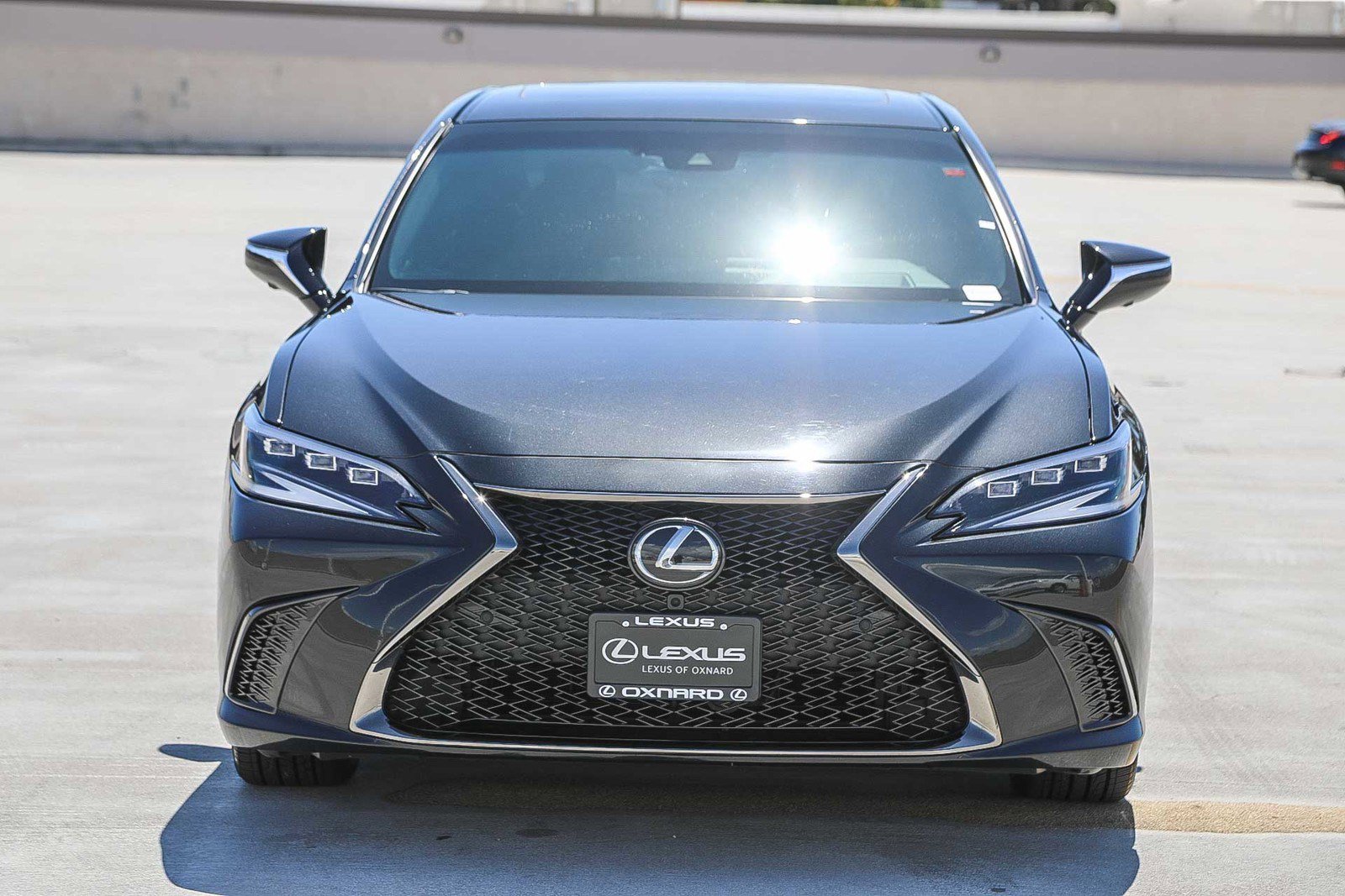 Used 2024 Lexus ES 300h F Sport w/ Accessory Package (Z2) FWD image 2