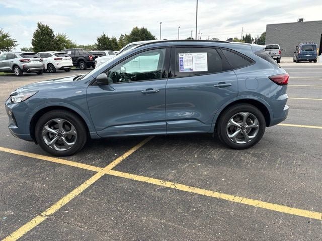 Used 2024 Ford Escape ST-Line w/ Tech Pack #1 AWD/4WD image 14