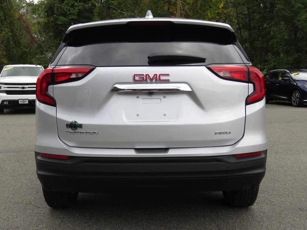 Used 2021 GMC Terrain SLE image 7