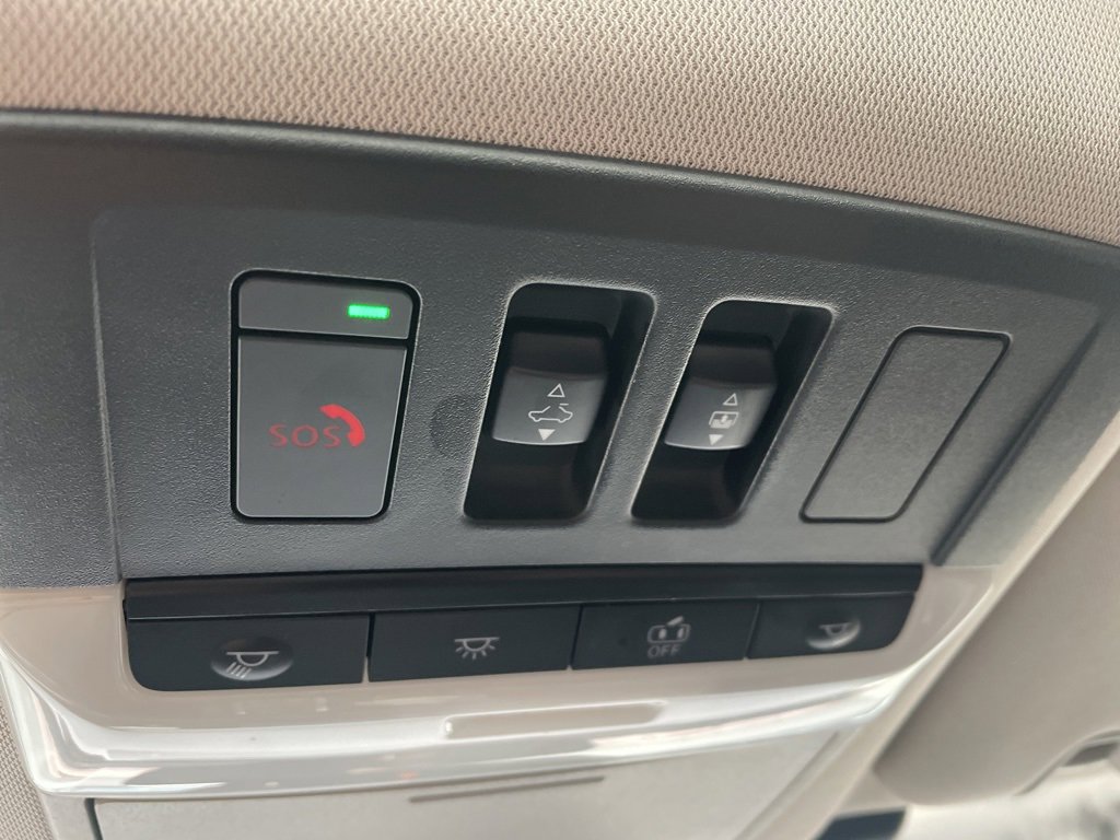 Used 2024 Nissan Pathfinder Platinum image 21