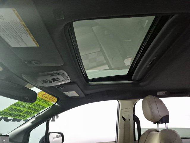 Certified 2023 Toyota Sienna XLE image 22