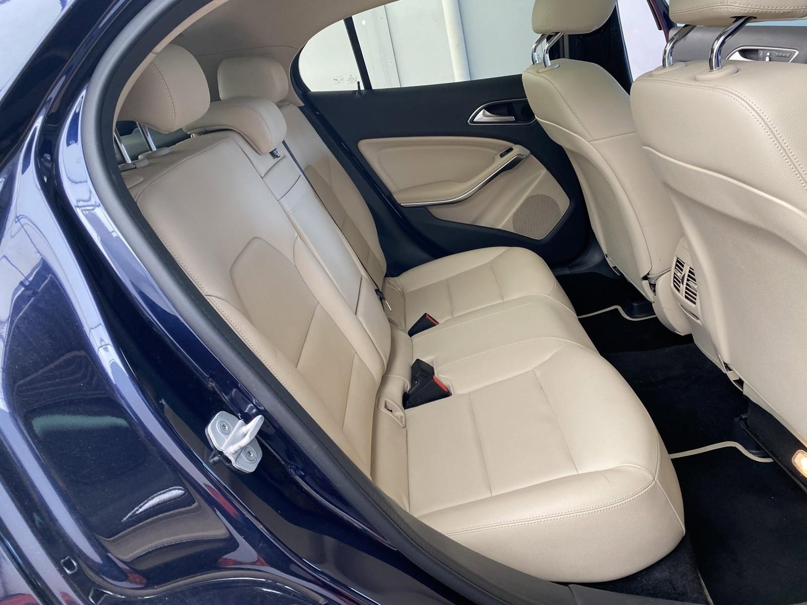 Used 2018 Mercedes-Benz GLA 250 4MATIC image 12