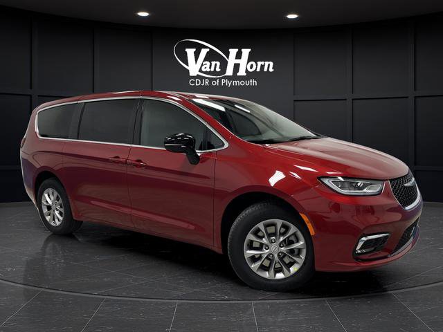 New 2026 Chrysler Pacifica Limited w/ Trailer Tow Group image 43