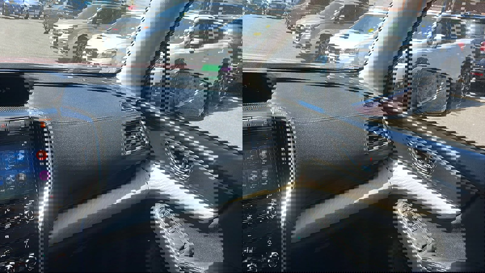 Used 2019 Subaru Ascent Premium AWD/4WD image 24