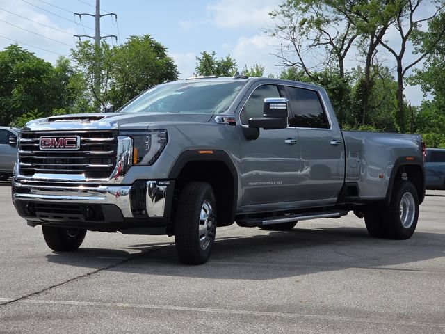New 2026 GMC Sierra 3500 SLT w/ SLT Premium Package AWD/4WD image 17