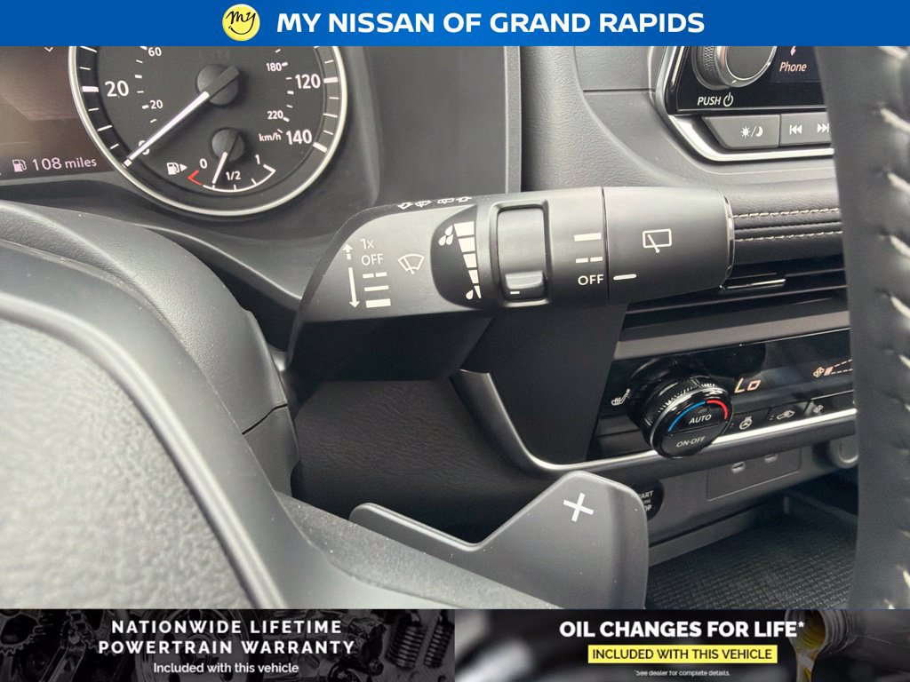 New 2026 Nissan Rogue Dark Armor AWD/4WD image 15