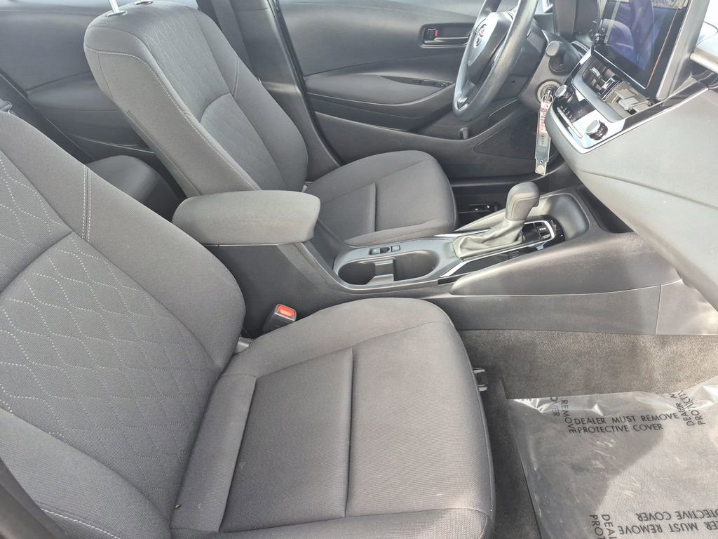 Used 2024 Toyota Corolla LE image 16