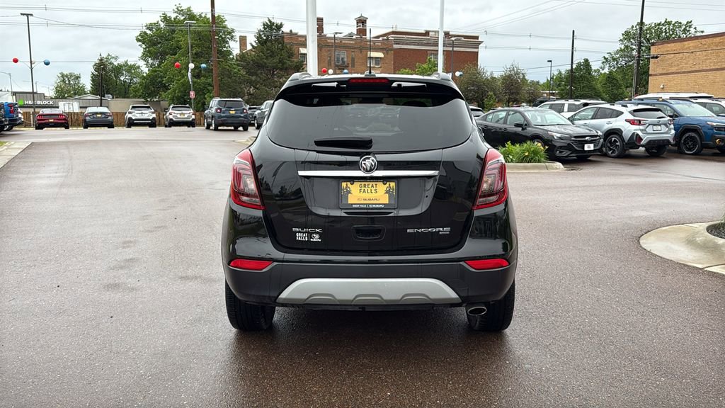 Used 2018 Buick Encore Sport Touring AWD/4WD image 6