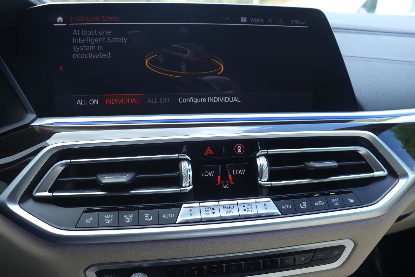 Used 2021 BMW X5 sDrive40i w/ Convenience Package image 35