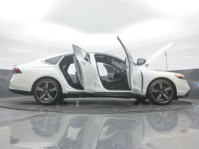 Used 2023 Honda Accord Sport image 59