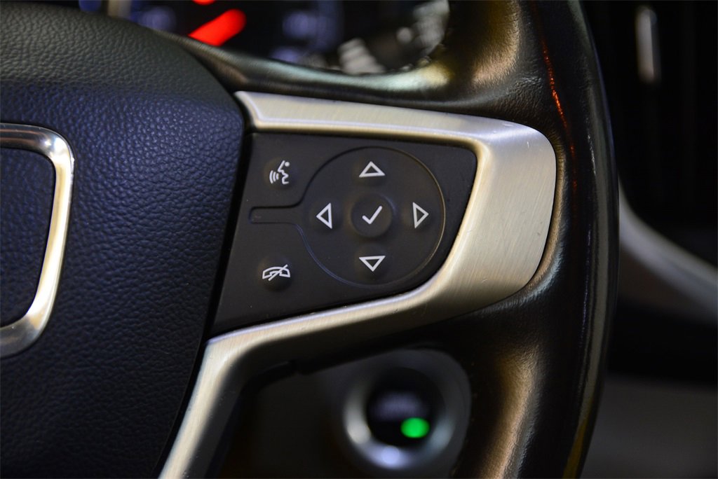 Used 2020 GMC Terrain SLT w/ Preferred Package image 19