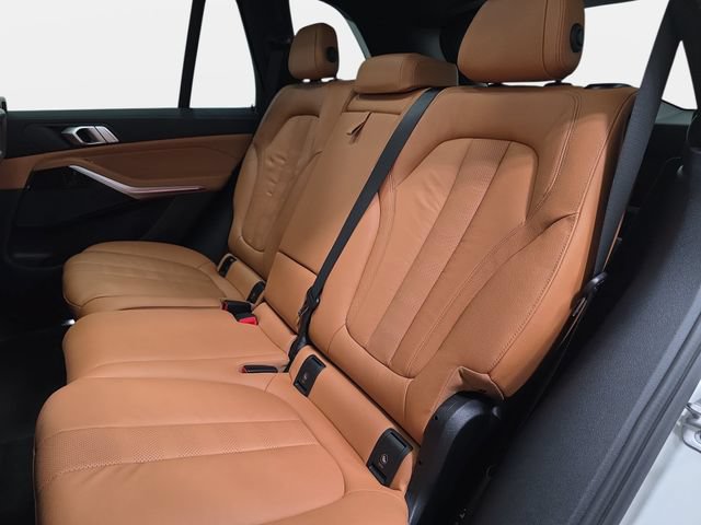 Used 2021 BMW X5 xDrive40i w/ Convenience Package AWD/4WD image 13