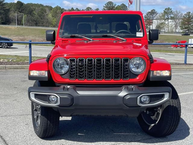 Used 2024 Jeep Gladiator Sport w/ Premium Package image 8