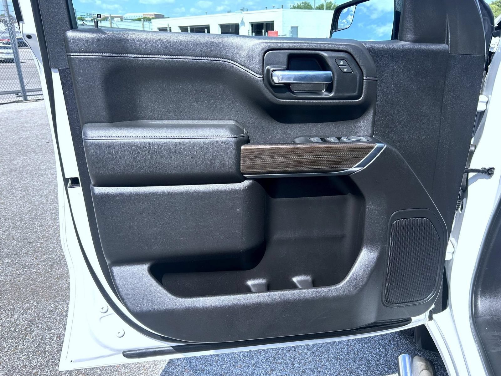 Certified 2019 Chevrolet Silverado 1500 LT w/ All-Star Edition AWD/4WD image 10