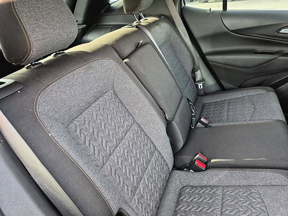 Used 2024 Chevrolet Equinox LT w/ LPO, Floor Liner Package AWD/4WD image 31
