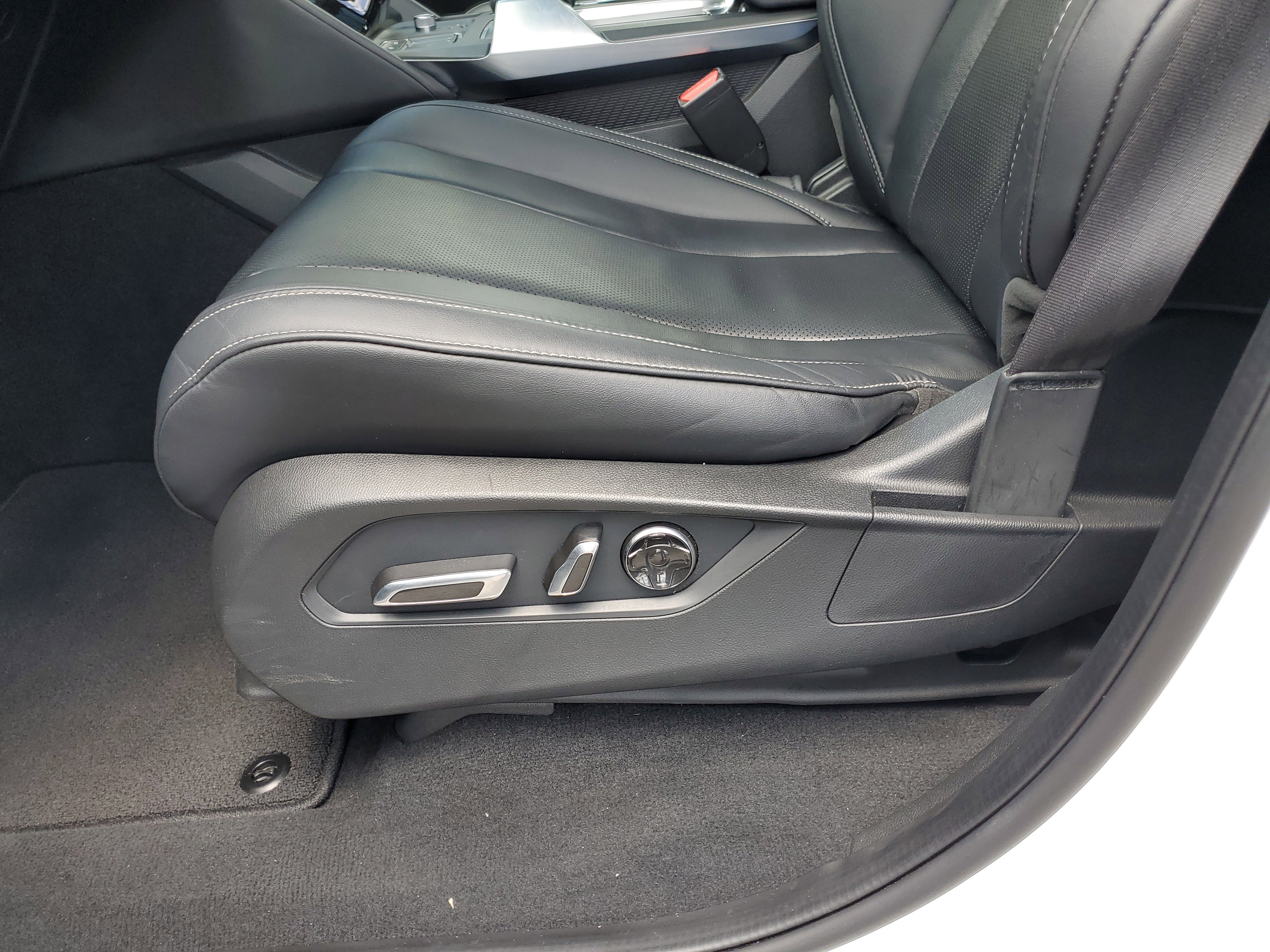 Used 2022 Acura MDX FWD w/ Technology Package image 15