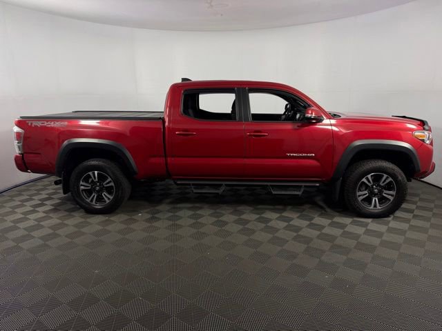 Used 2021 Toyota Tacoma TRD Off-Road AWD/4WD image 9