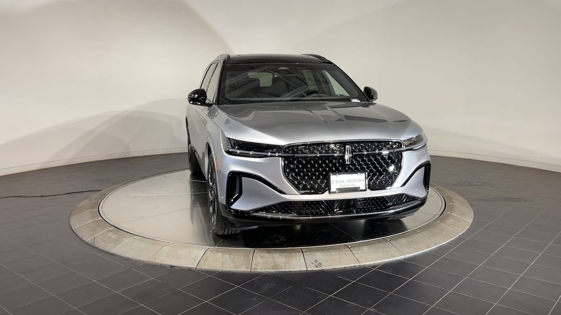 New 2024 Lincoln Nautilus Reserve w/ Equipment Group 202A image 8