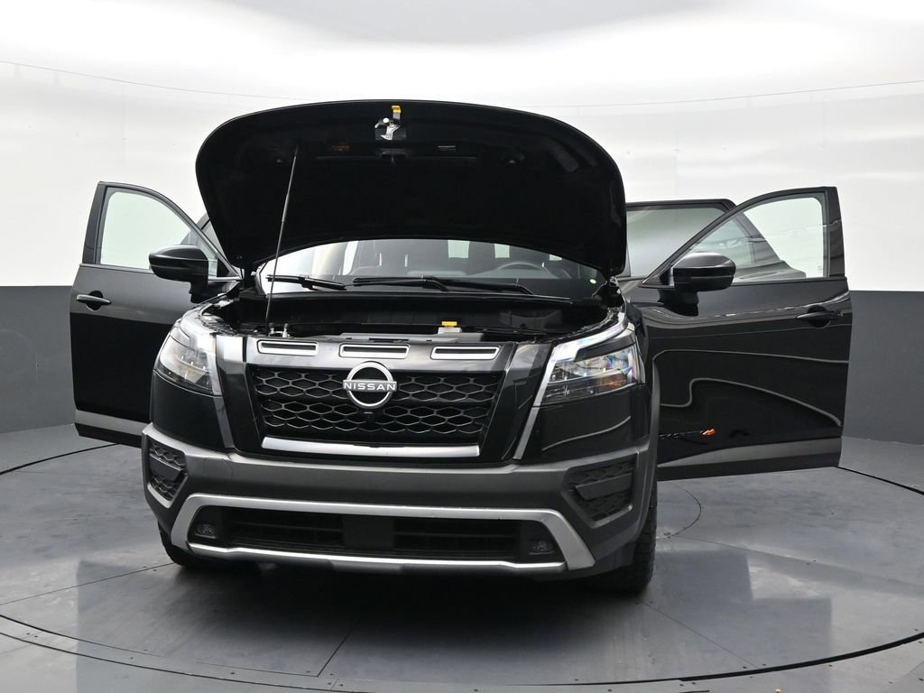 Used 2025 Nissan Pathfinder Rock Creek image 34