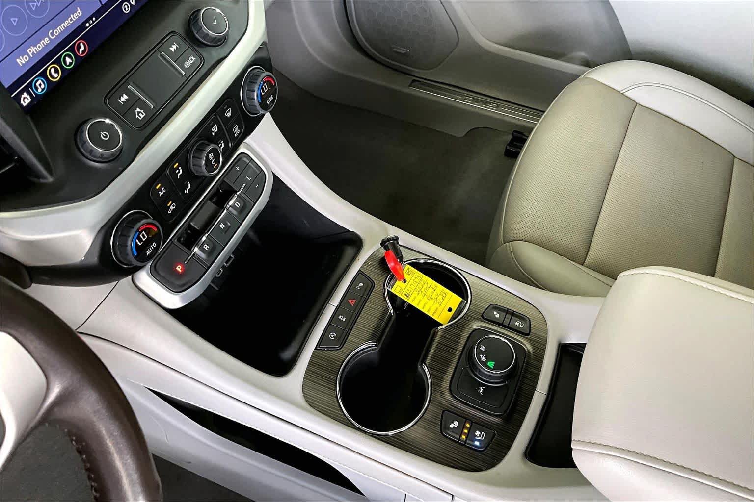 Used 2022 GMC Acadia SLT w/ Preferred Package FWD image 17