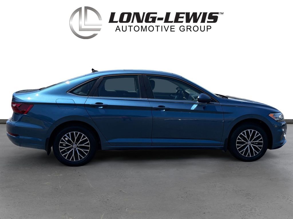 Certified 2021 Volkswagen Jetta SE w/ SE Cold Weather Package image 8