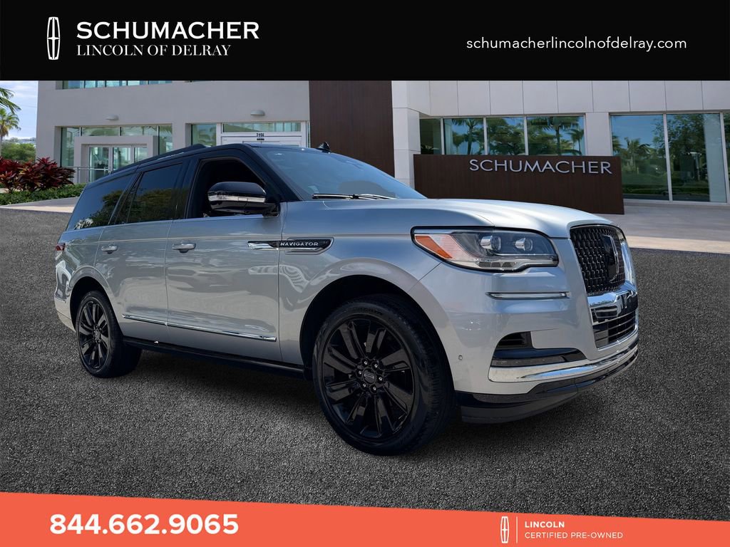 Certified 2024 Lincoln Navigator Black Label AWD/4WD image 1