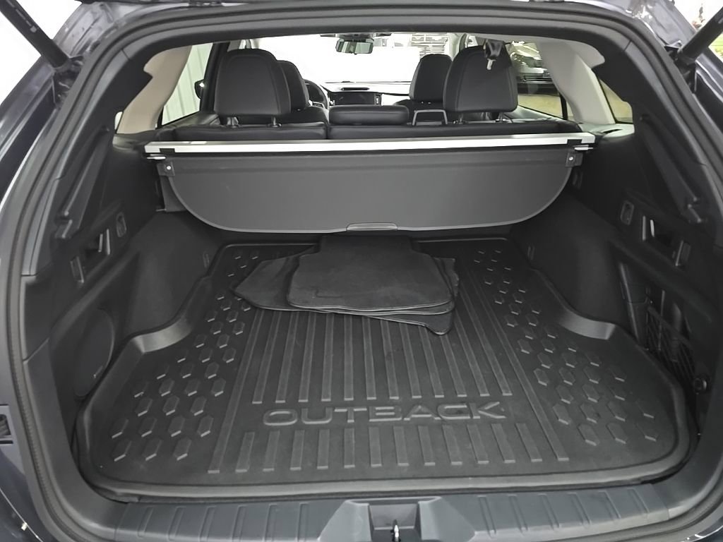 Used 2024 Subaru Outback Touring image 12