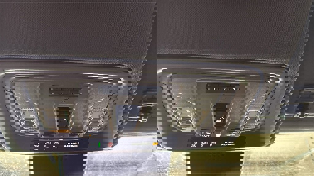 New 2026 GMC Sierra 3500 SLE w/ SLE Value Package image 33