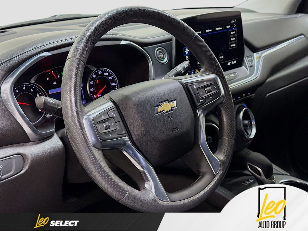 Used 2023 Chevrolet Blazer LT w/ Convenience Package image 11