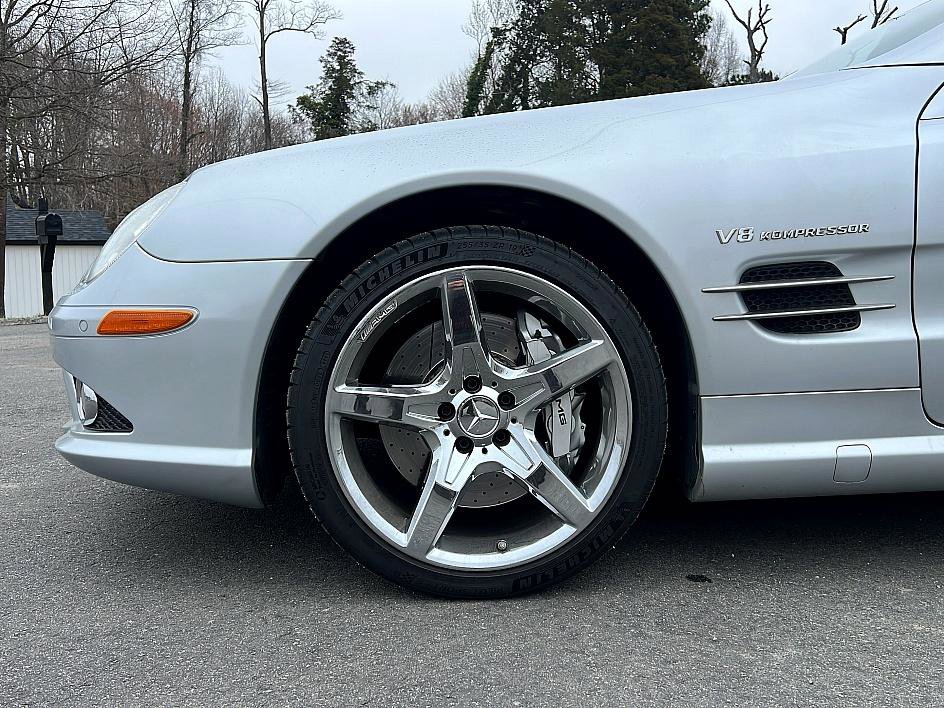 Used 2007 Mercedes-Benz SL 55 AMG 5.5L AMG image 11