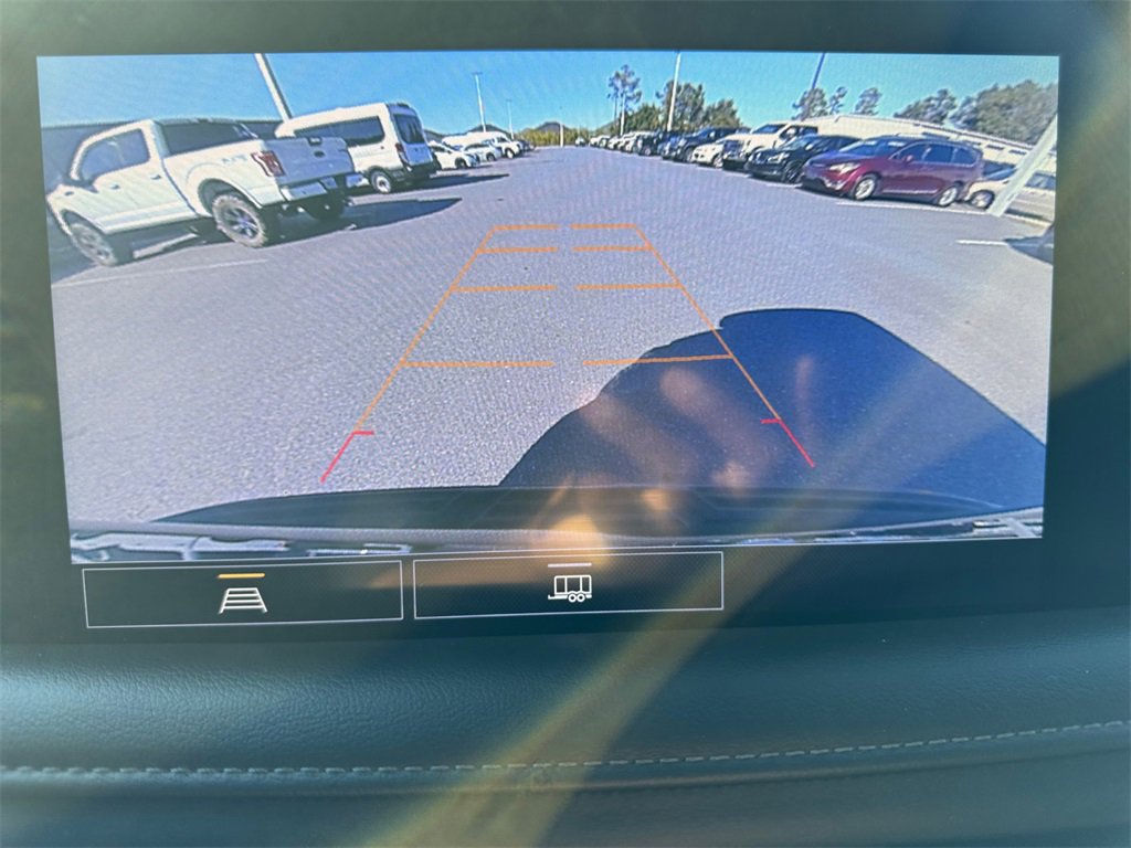 Used 2021 Chevrolet Tahoe Z71 w/ Rear Media and Nav Package image 25