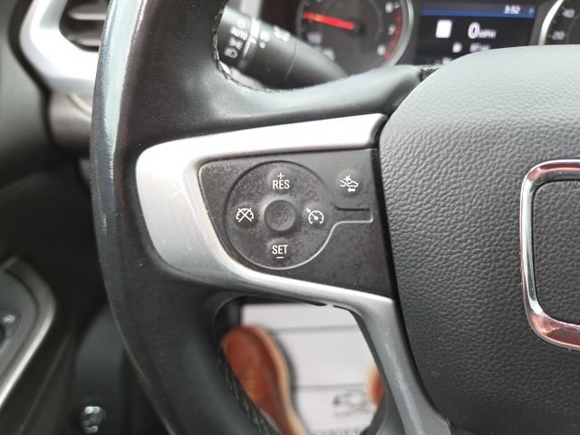 Used 2023 GMC Acadia SLT image 16