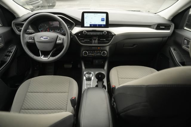 Used 2022 Ford Escape SE w/ SE Sport Appearance Package image 20