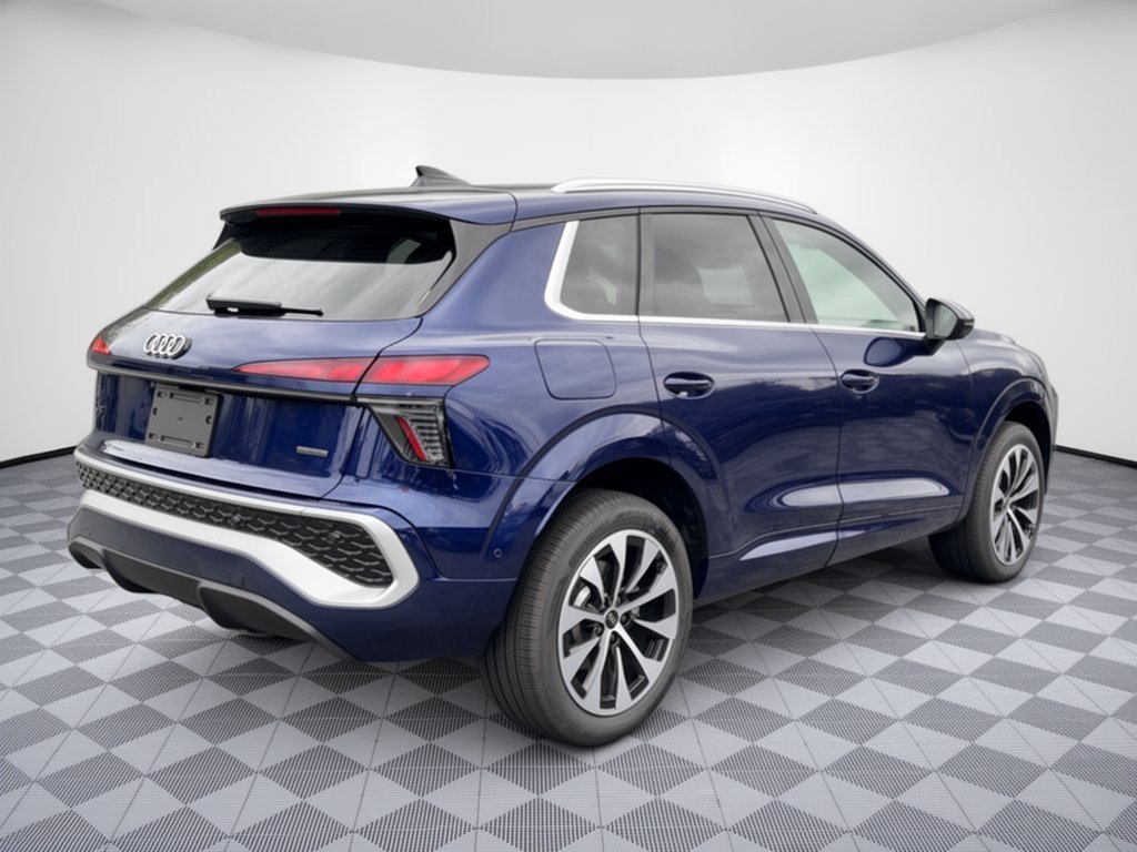 New 2026 Audi Q3 quattro 2.0T AWD/4WD image 9