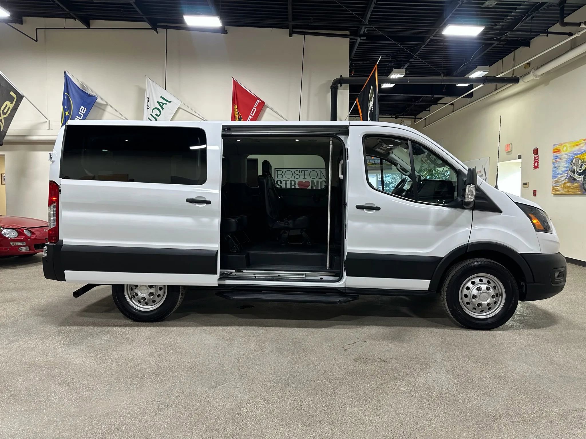 Used 2021 Ford Transit 150 XL image 14