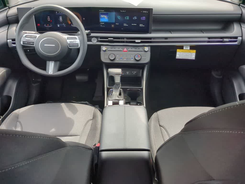 New 2026 Hyundai Tucson SE image 16