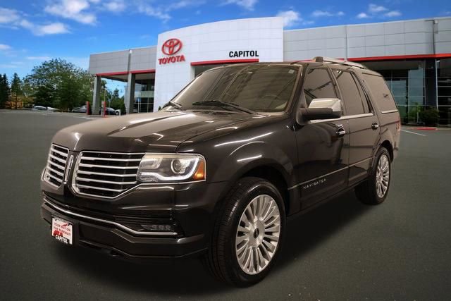Used 2015 Lincoln Navigator 2WD w/ Equipment Group 101A Reserve image 5